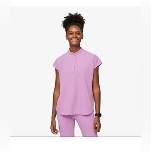 Figs Rafaela scrub top in Dusk color, Size S, EUC!
